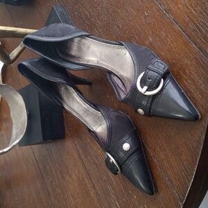 🚨B2G1 Vintage COACH Black Chrome Coach Signature Monogram Pointy Toe Short Heel